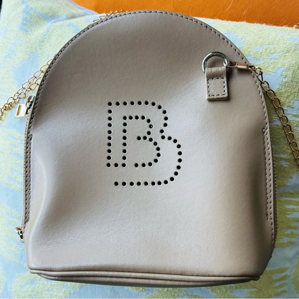Classic style beige purse with chain by Brooks Brothers